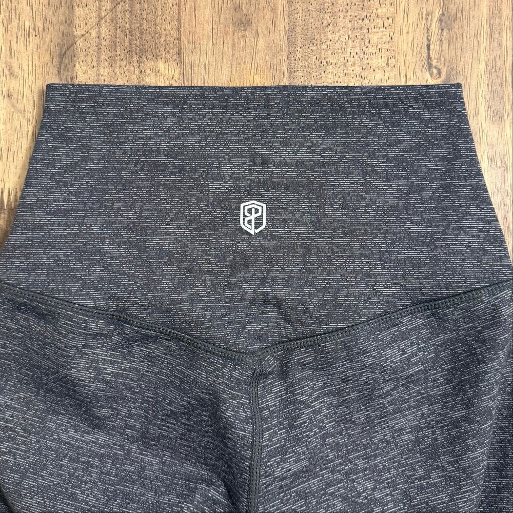 Born Primitive Your Go To Legging 2.0 CrossFit Micro Stripe Dark Gray Women’s XS - Picture 9 of 9